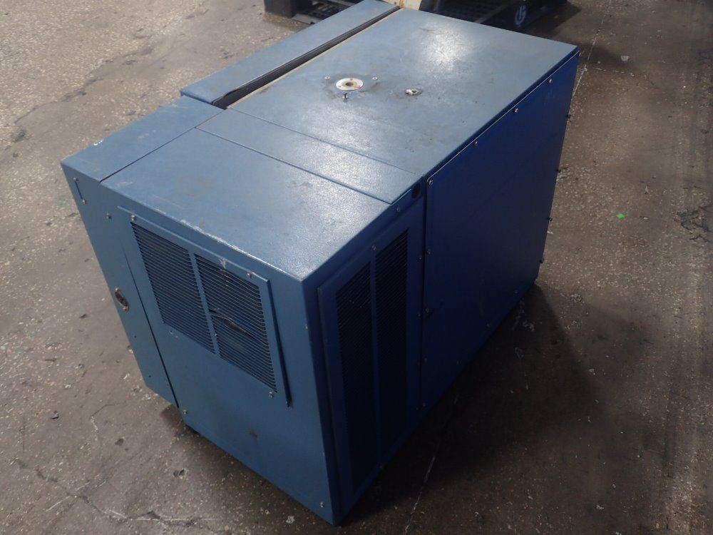 Thermotron Temperature Chamber