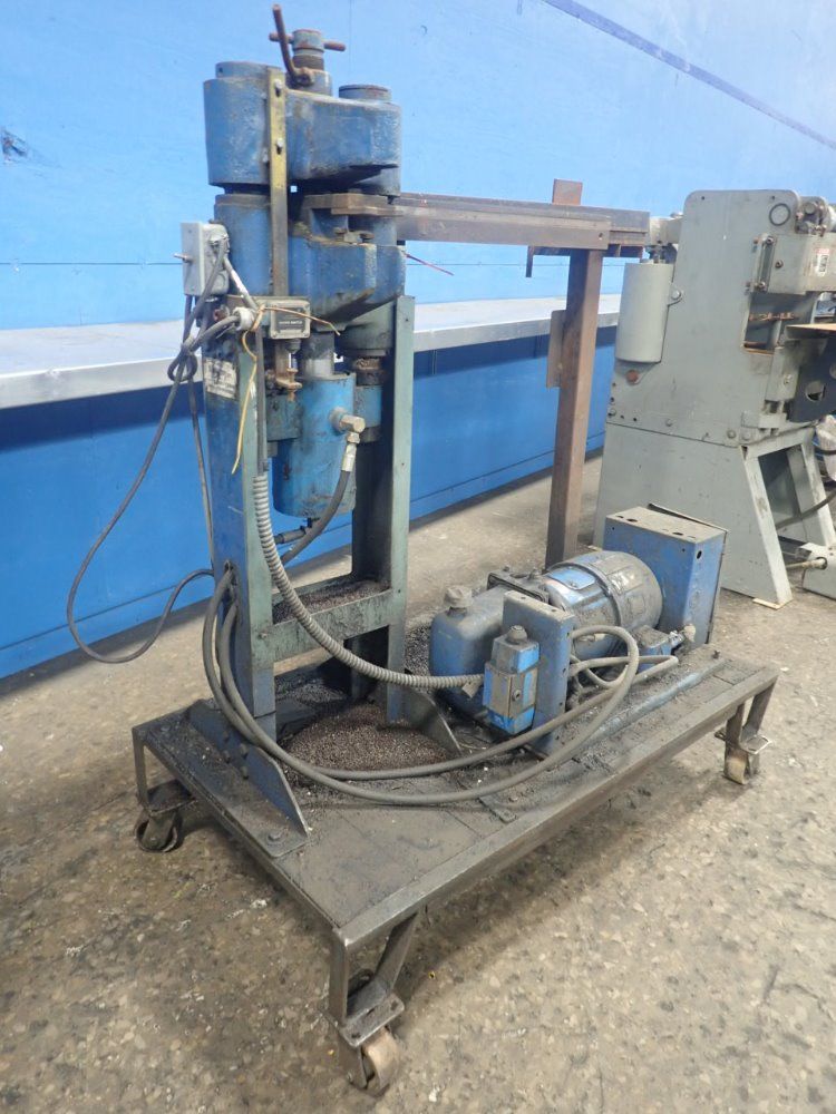 W.a. Whitney Hydraulic Cut-off Press