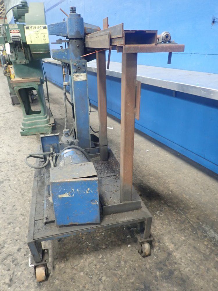 W.a. Whitney Hydraulic Cut-off Press