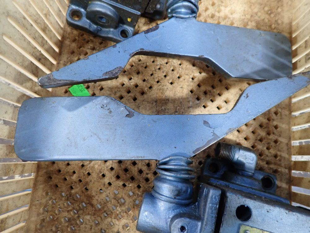 Rivett Directional Control Valves