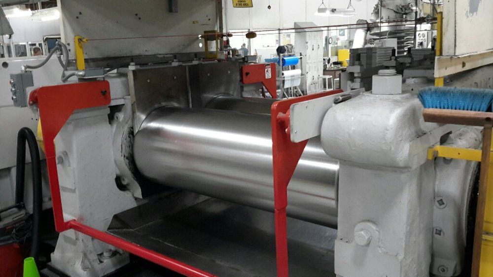 Adamson 150 Hp 60" Rubber Mill