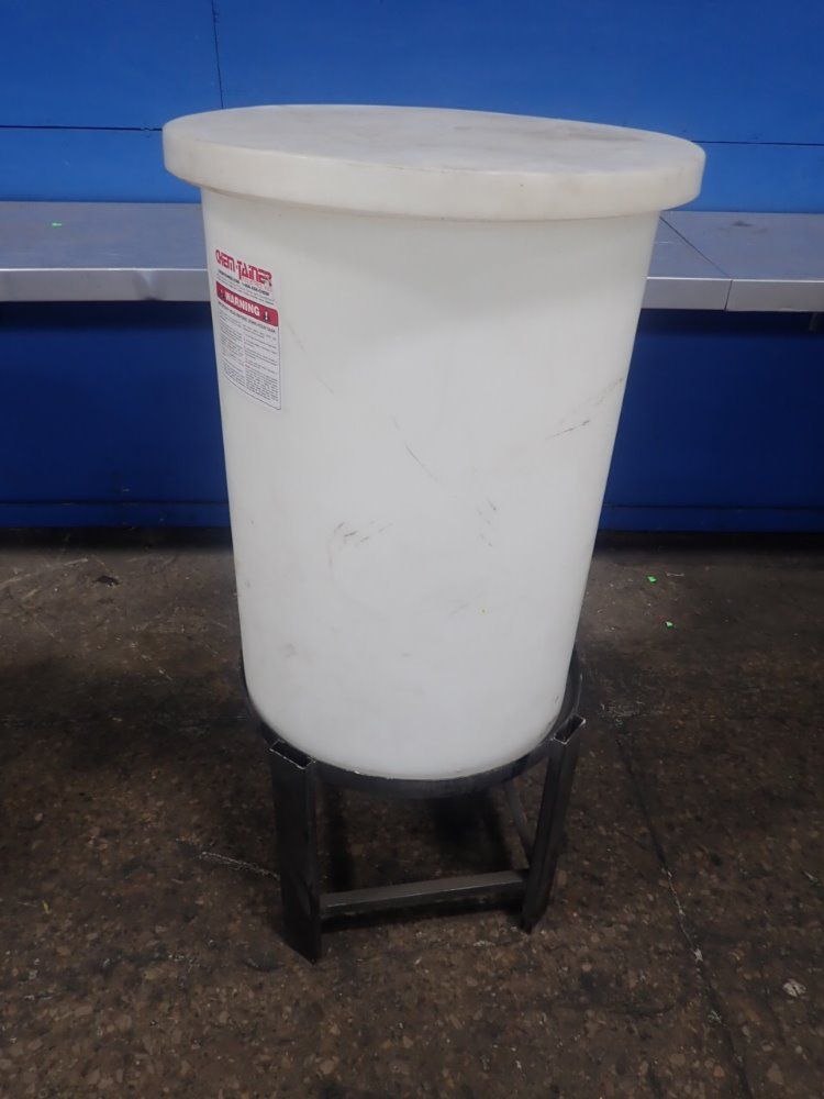 Chem-tainer Tank W/ Stand