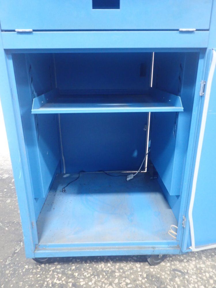 Adapto Workstation Enclosure