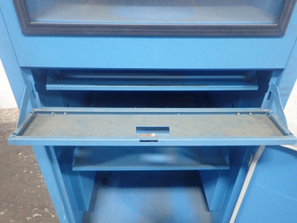 Adapto Workstation Enclosure