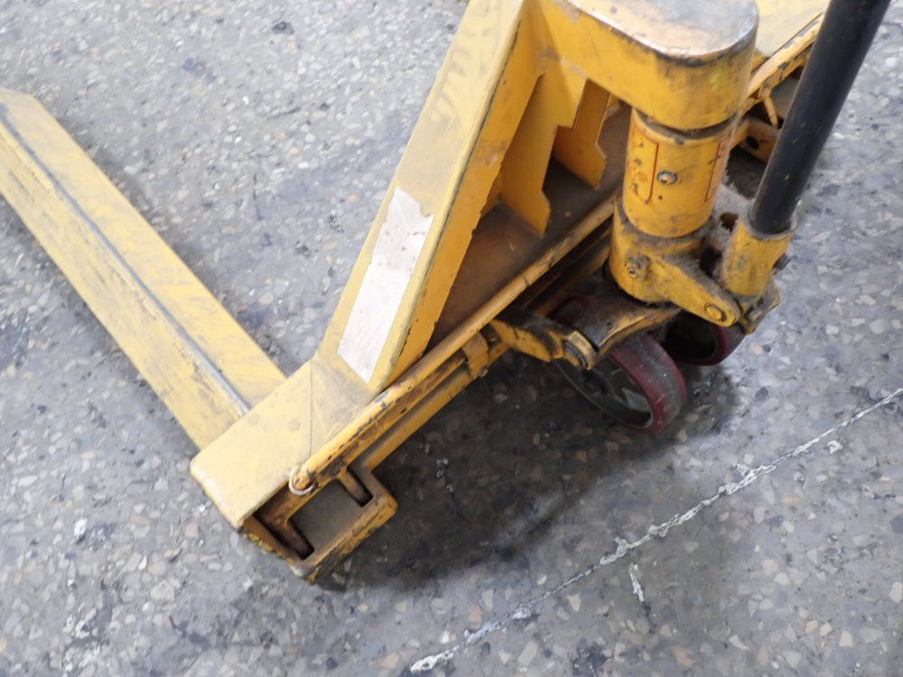 Rol-lift Coil/roll/spool Pallet Jack