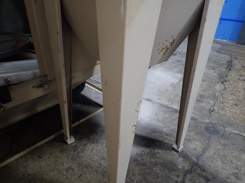 Clemco/zero Rotary Shot Blast Cabinet