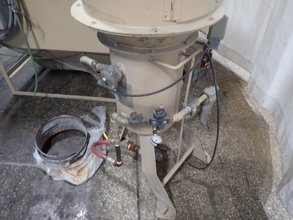 Clemco/zero Rotary Shot Blast Cabinet