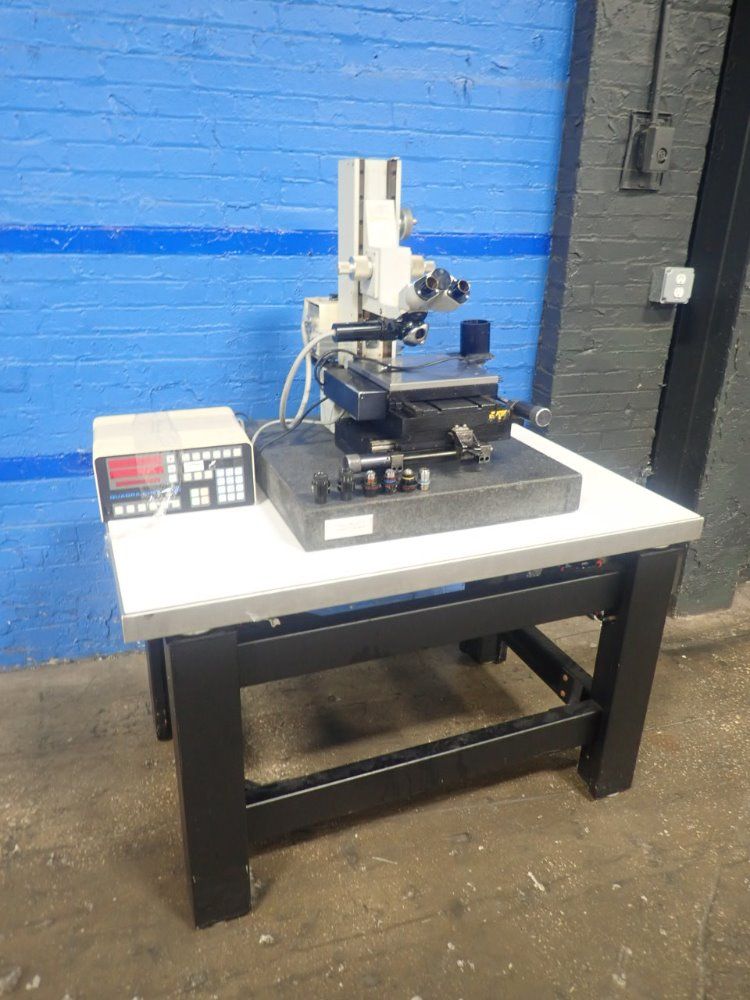 Mcbain Instruments Microscope