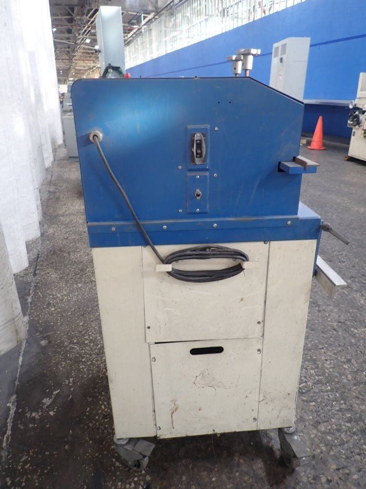 D-bur-r Deburring Machine