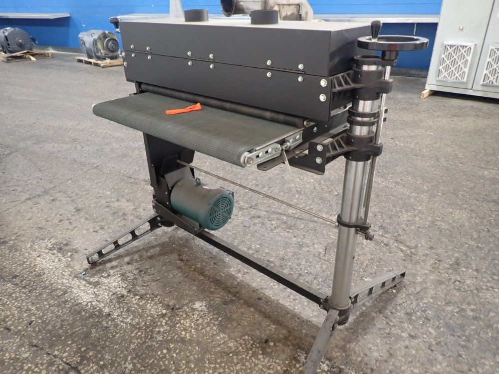 Supermax Tools 36" Conveyorized Brusher