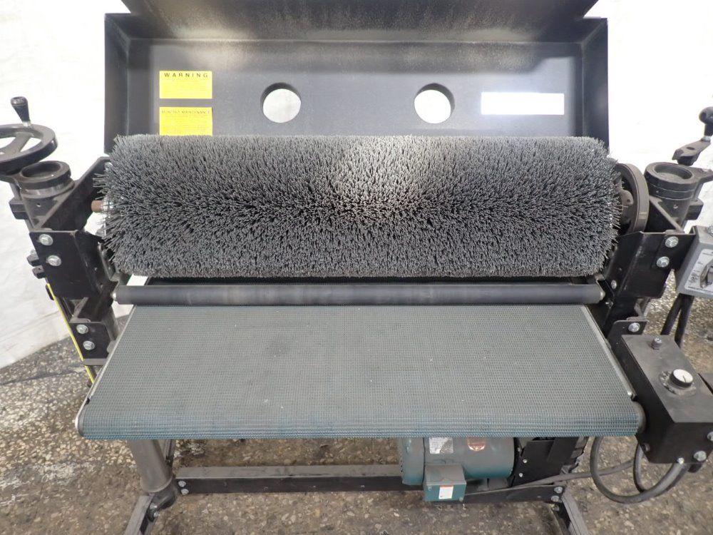 Supermax Tools 36" Conveyorized Brusher