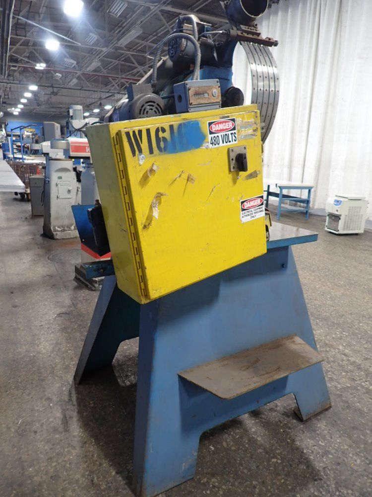 Universl Metalcraft Riveter