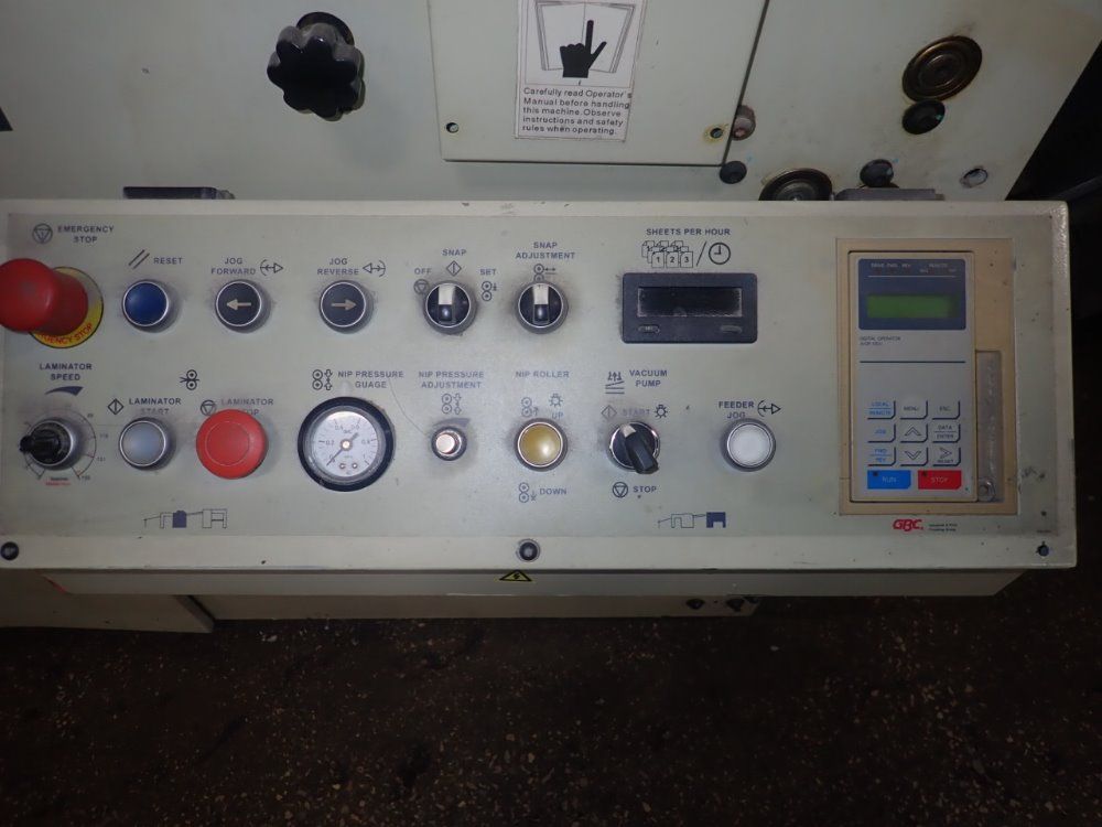 Gbc Voy30102/voyager 3 Hot Sheet Laminator - Voy30102/voyager 3