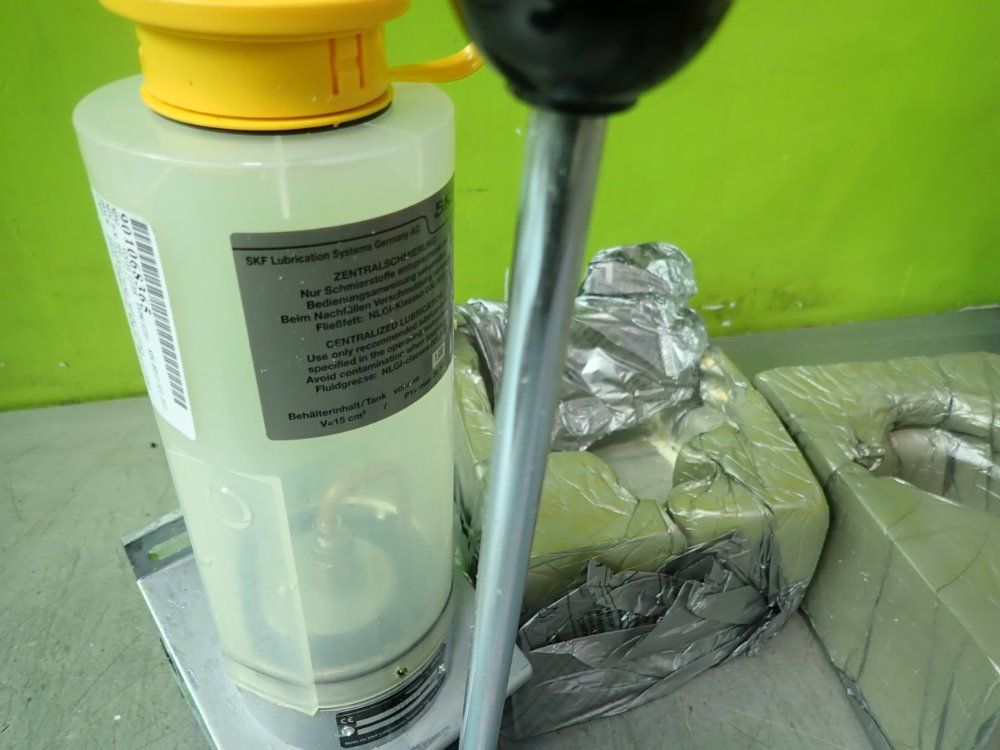 Vogel Pfe-15-1.0 Lubricator Pump - Pfe-15-1.0