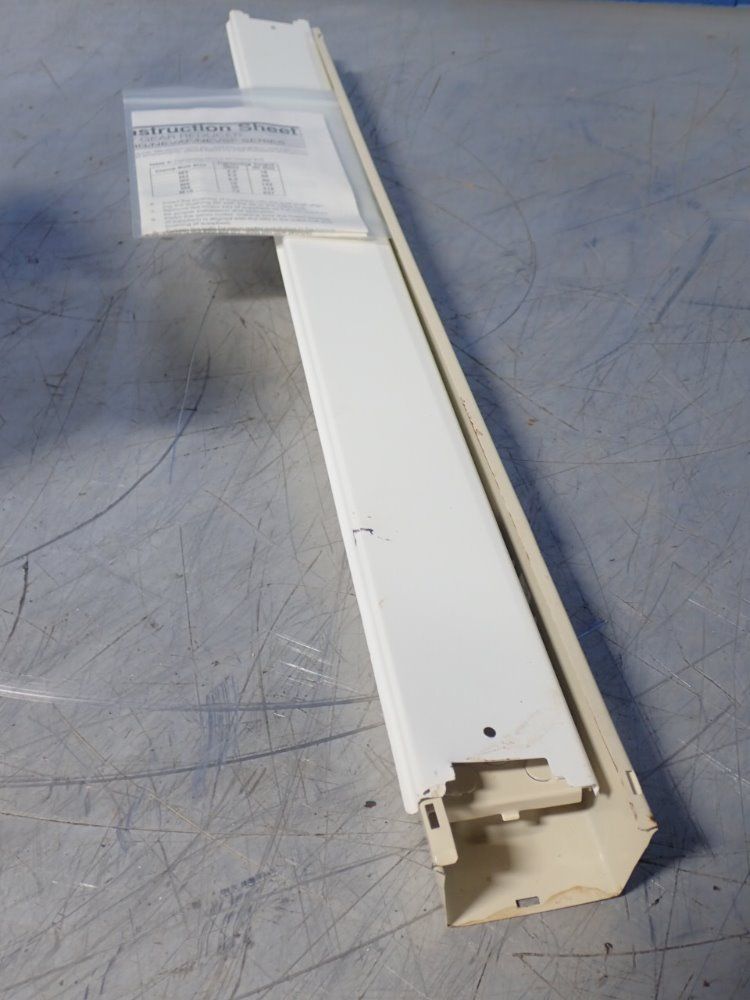 Hatachi Light Fixture