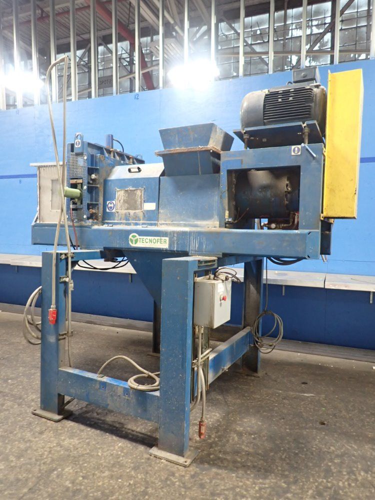 Tecnofer 19" X 19" Opening Cp400 Screw Press - Cp400