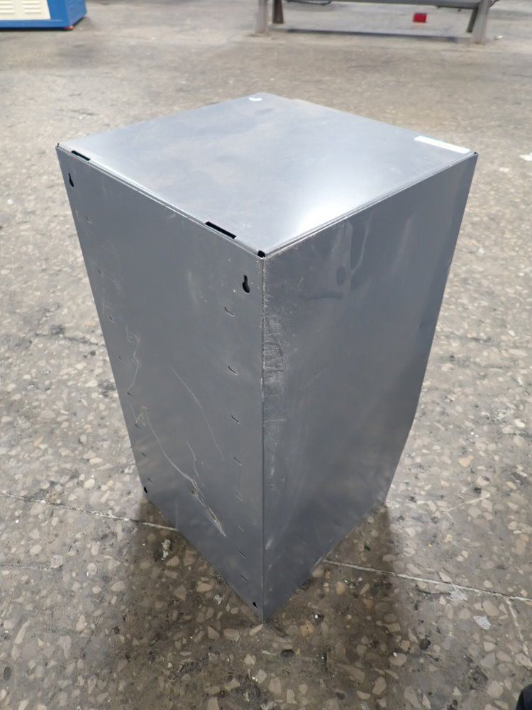 Durham Mfg Organizer