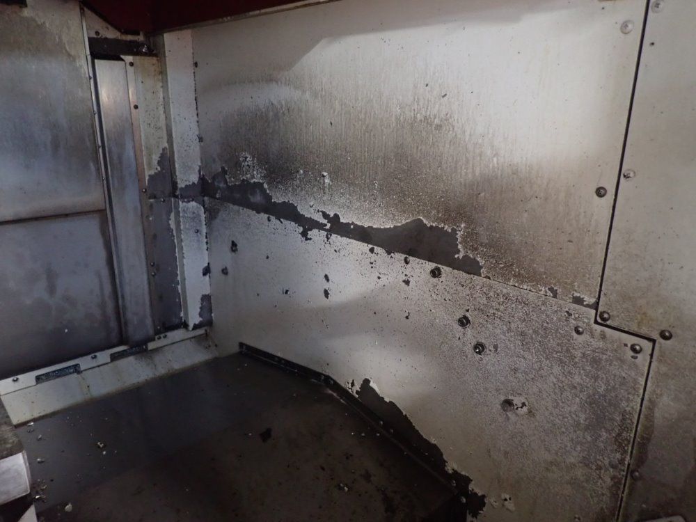 Okk 20" X 16" Vp400 Cnc Vmc - Vp400