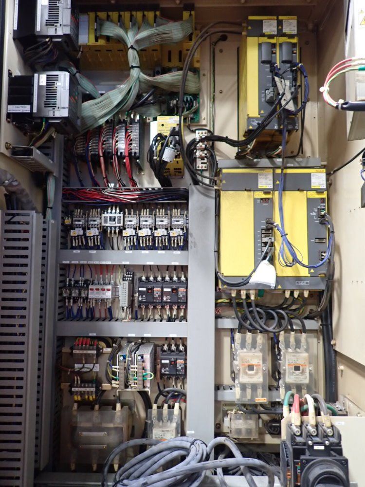 Okk 20" X 16" Vp400 Cnc Vmc - Vp400