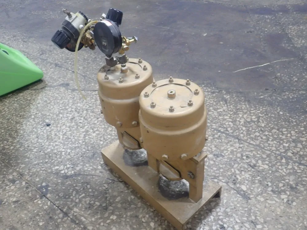 Coe-bilt Pneumatic Flask Press