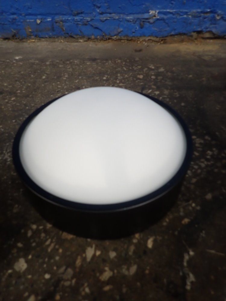 Nuvo Lighting Led Light Fixture