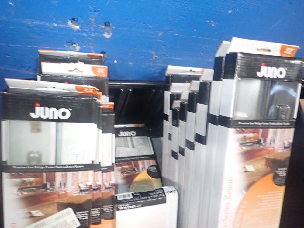 Juno Undercabinet Lights