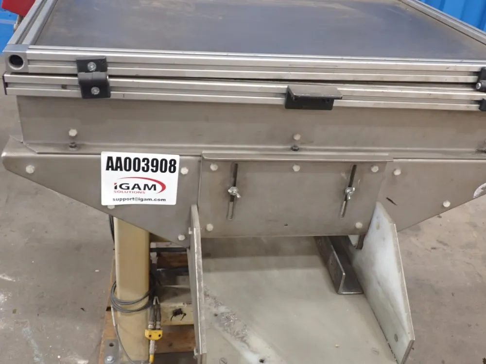 Service Engineering 21" X 32" X 14" Part Feeder/hopper - 26966