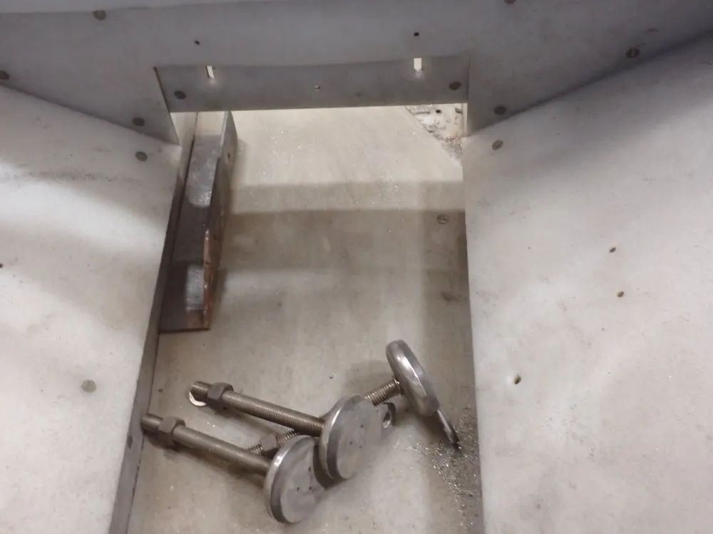 Service Engineering 21" X 32" X 14" Part Feeder/hopper - 26966