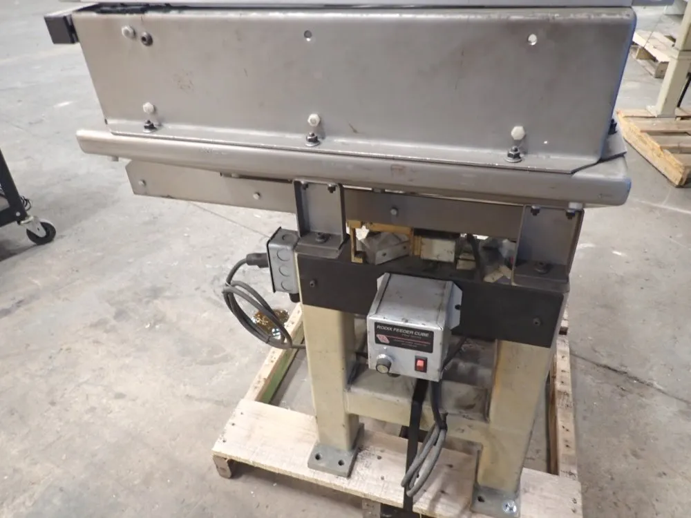 Service Engineering 21" X 32" X 14" Part Feeder/hopper - 26966