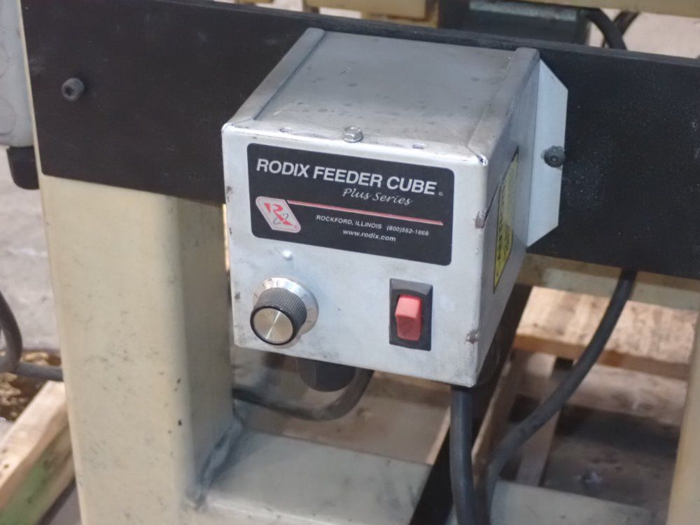 Service Engineering 21" X 32" X 14" Part Feeder/hopper - 26966