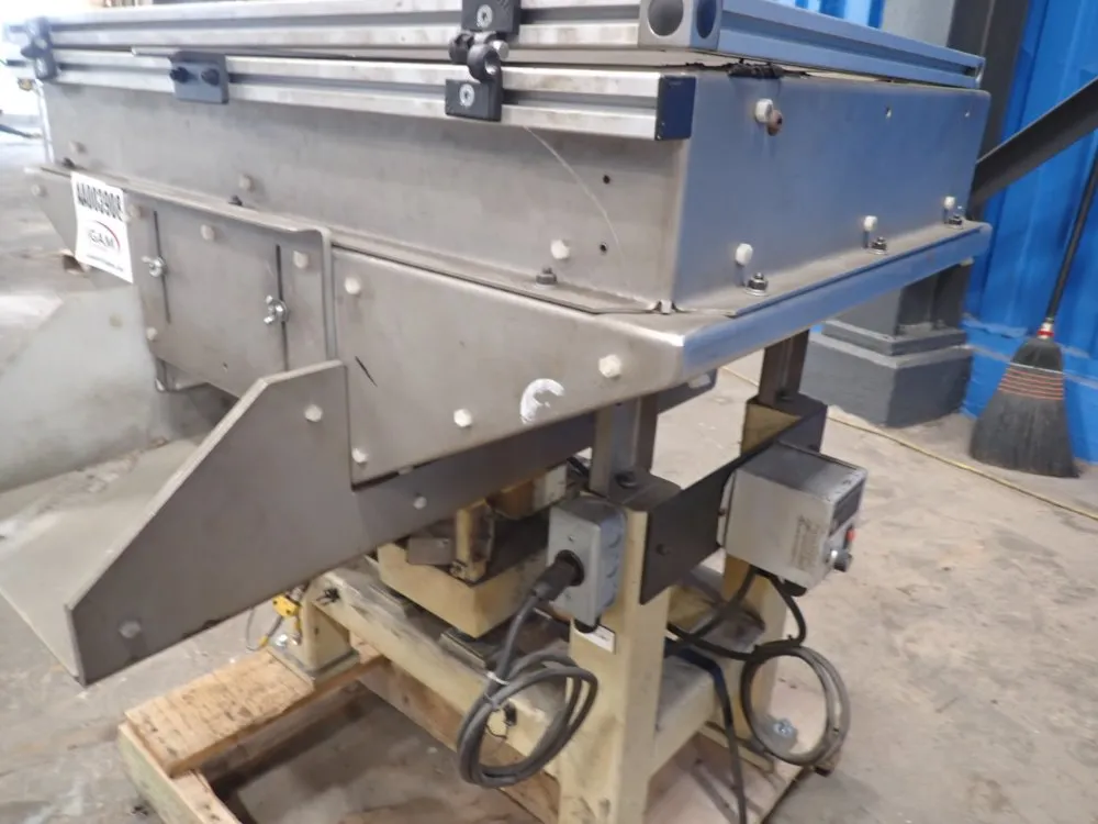 Service Engineering 21" X 32" X 14" Part Feeder/hopper - 26966