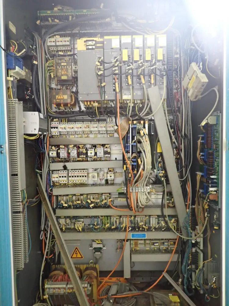 Chiron Fz 12 S Cnc Vmc - Fz 12 S