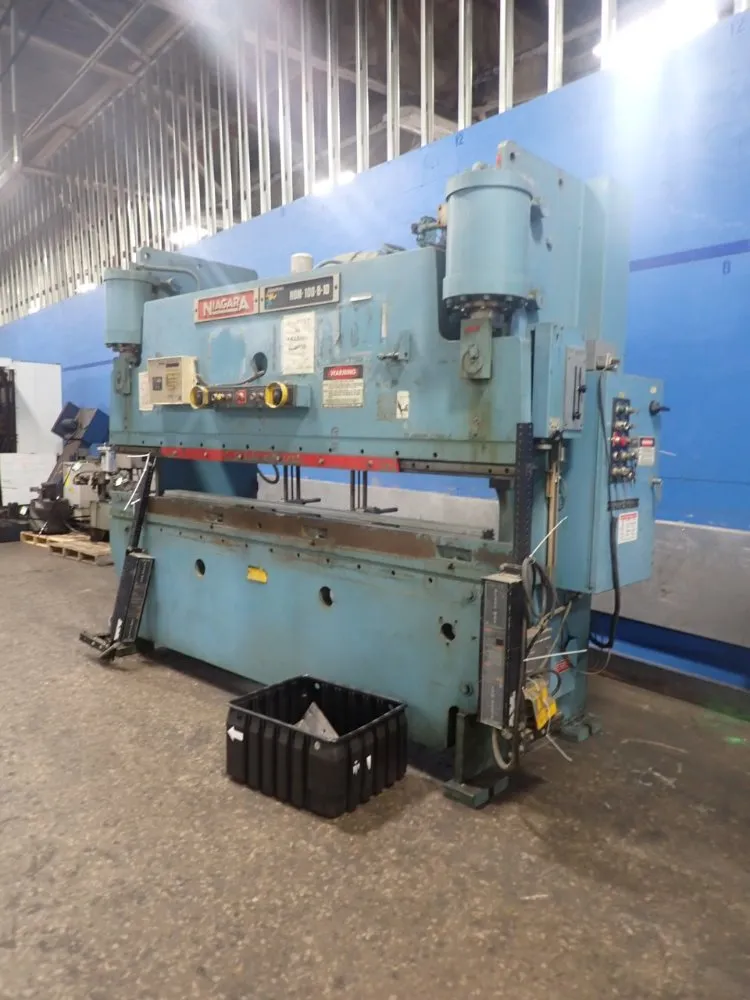Niagara 100 Tons Hbm-100-8-10 Press Brake - Hbm-100-8-10