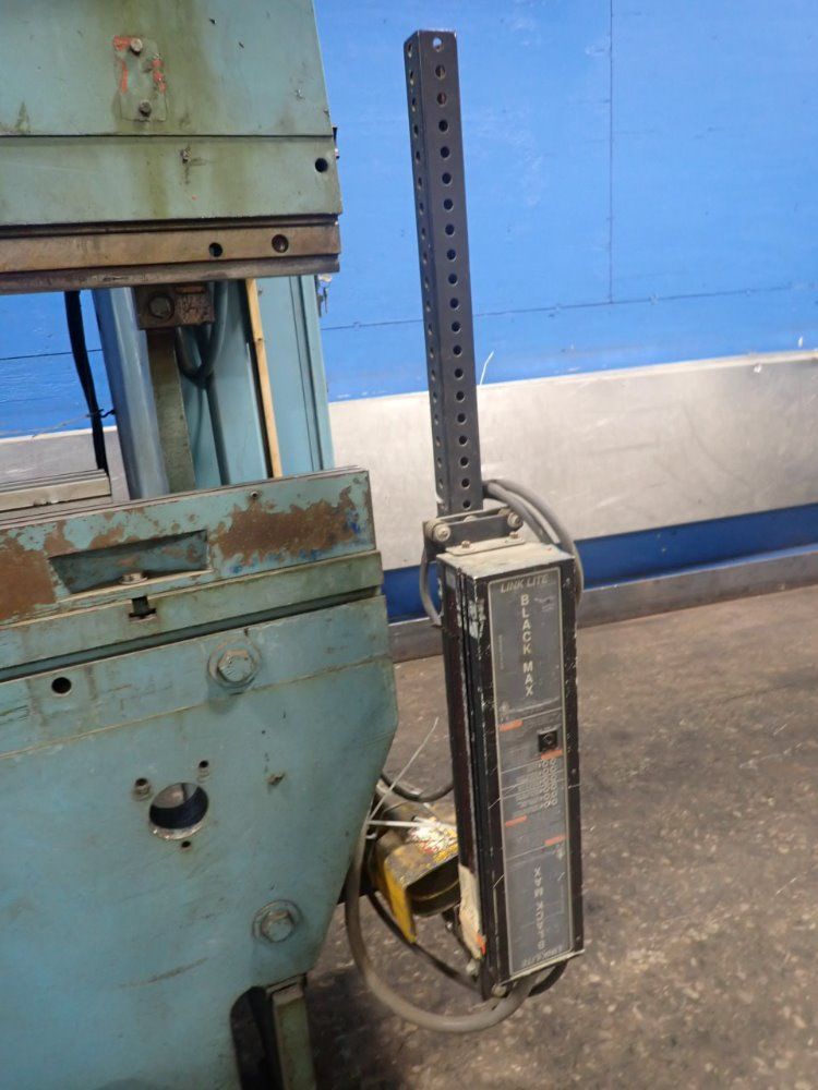 Niagara 100 Tons Hbm-100-8-10 Press Brake - Hbm-100-8-10