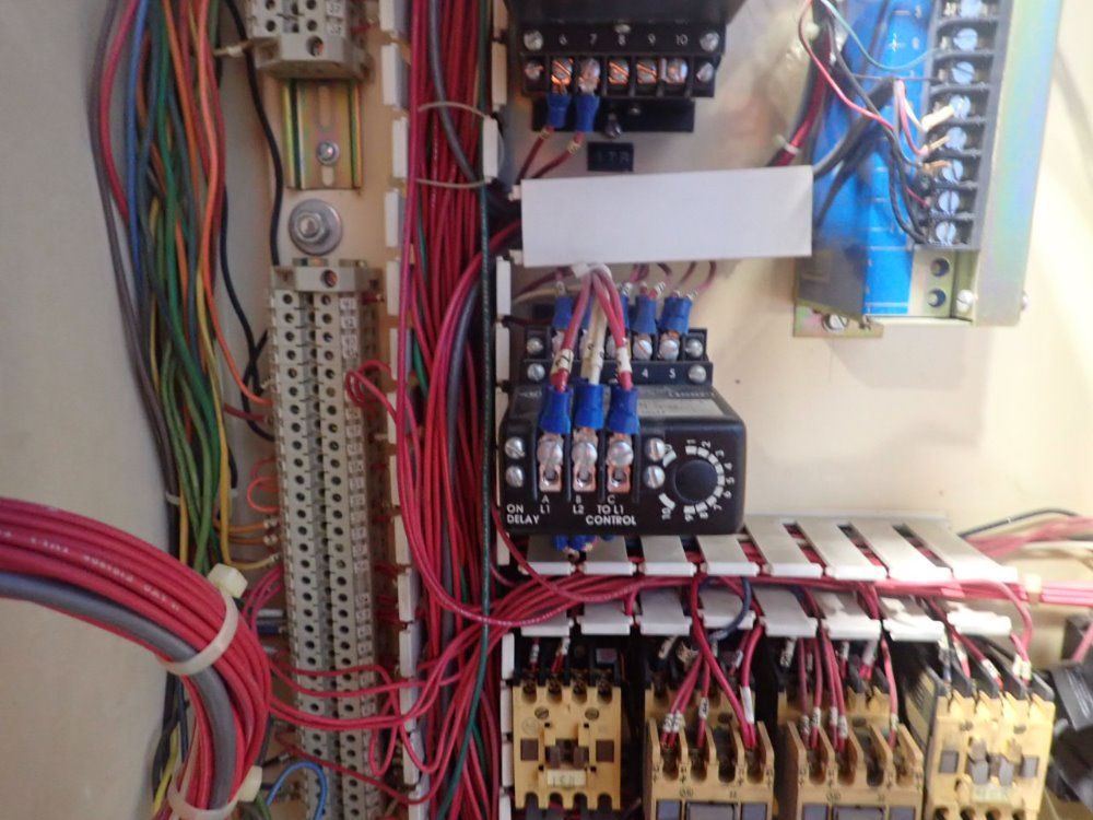 Niagara 100 Tons Hbm-100-8-10 Press Brake - Hbm-100-8-10