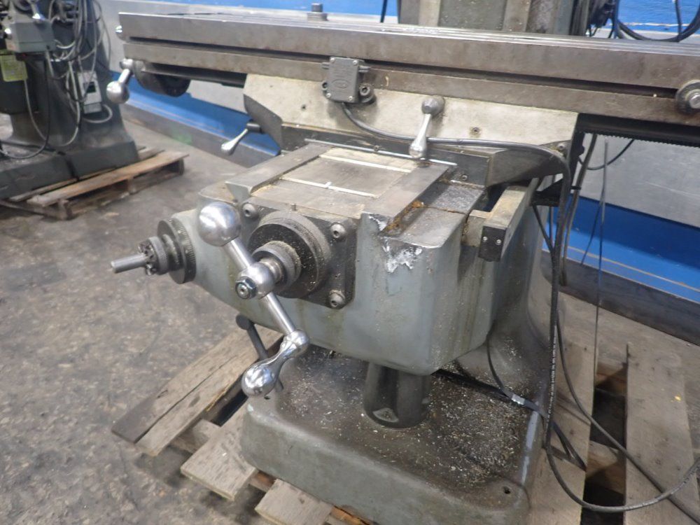 Bridgeport Vertical Mill