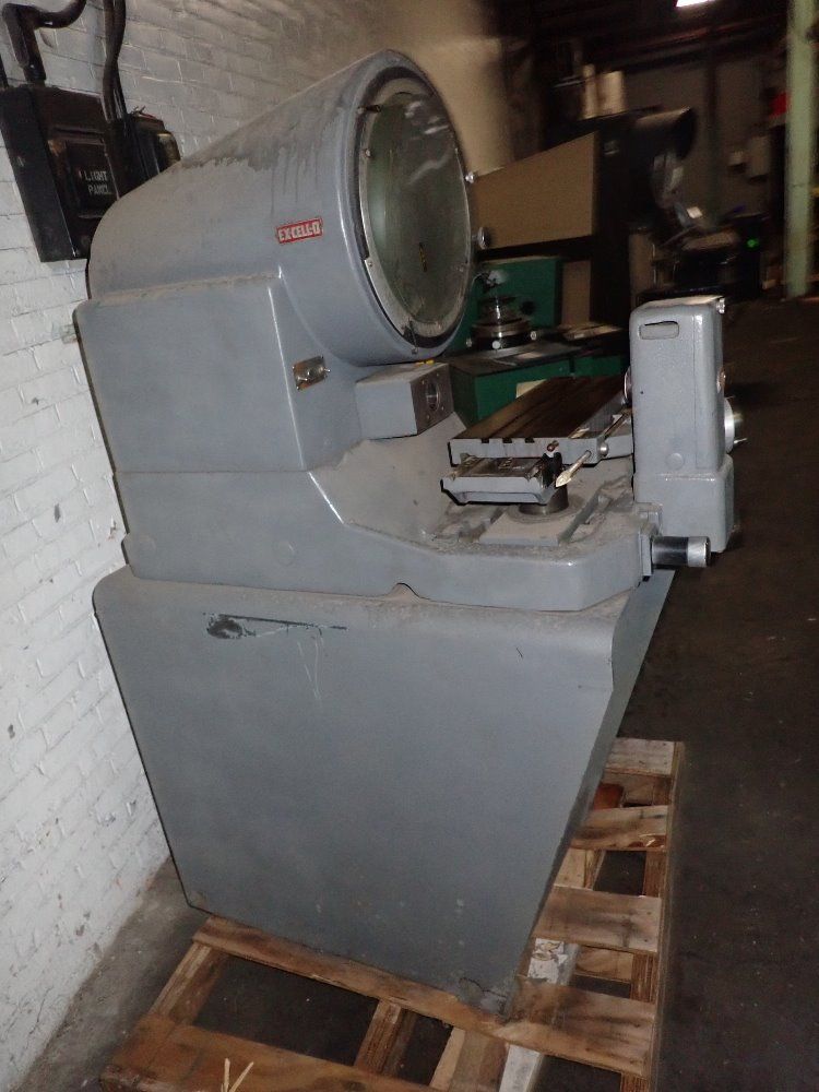 Ex-cell-o Optical Comparator