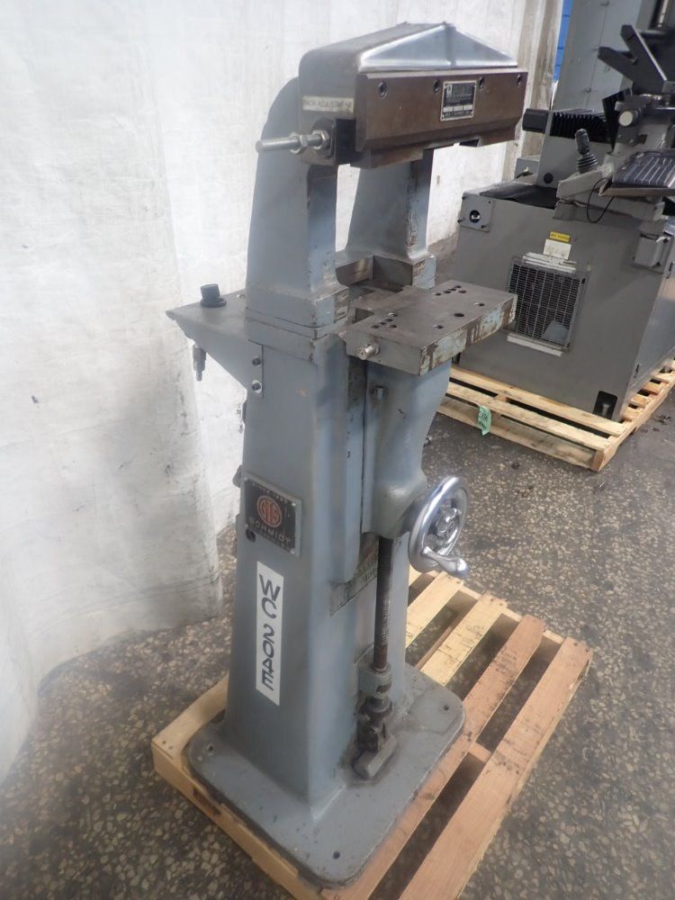 Schmidt 4" X 9.5" 25 Marking Press - 25