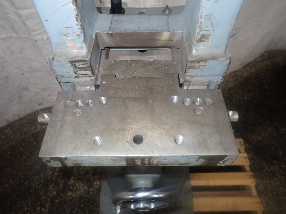 Schmidt 4" X 9.5" 25 Marking Press - 25