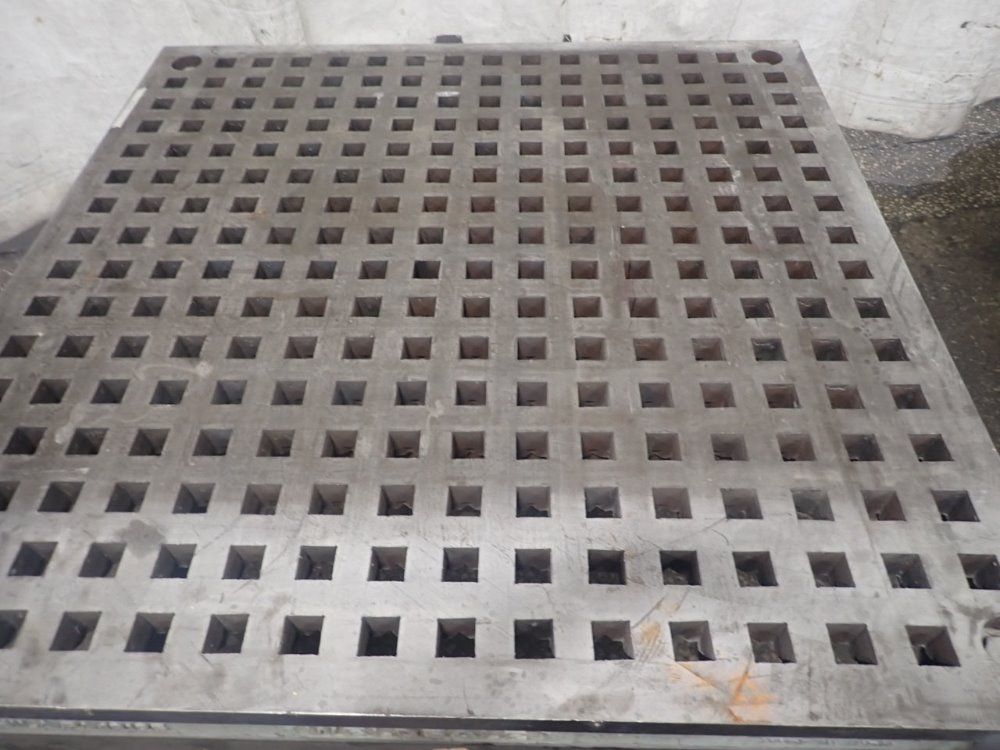 Weldsale 60" X 60" X 32" H Oad Acorn Welding Table