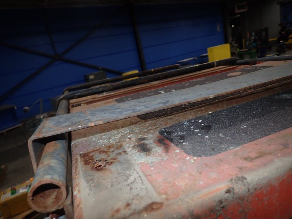 Economy Engineering Co. Hi-jacker/man Lift