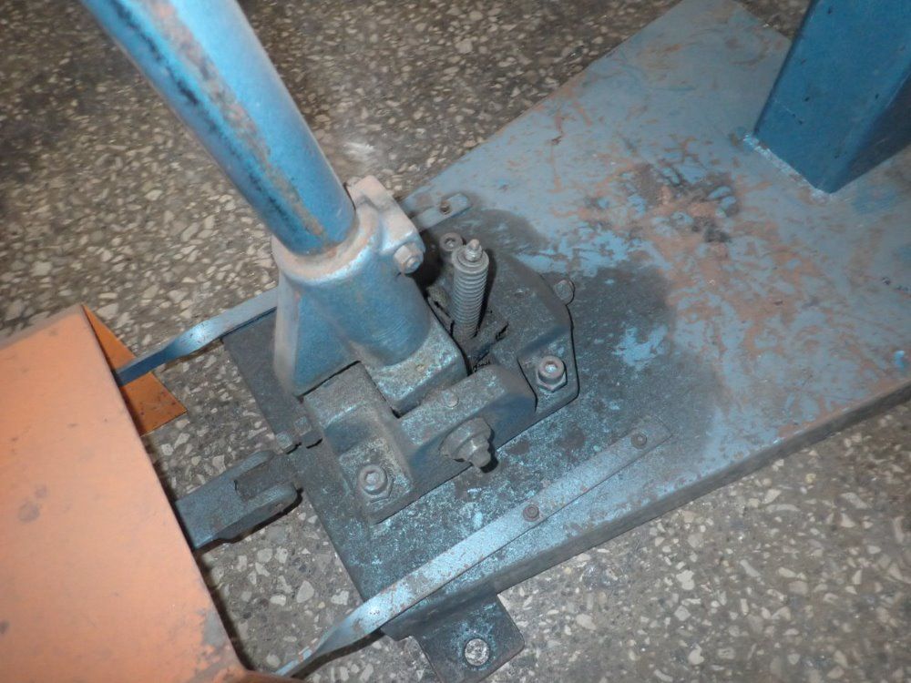 Interlake Riveter / Silver Stitcher