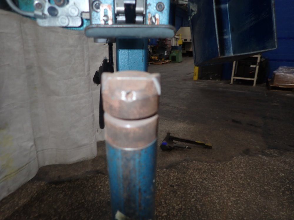 Interlake Riveter / Silver Stitcher