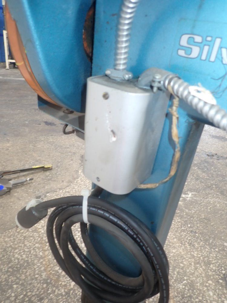 Interlake Riveter / Silver Stitcher