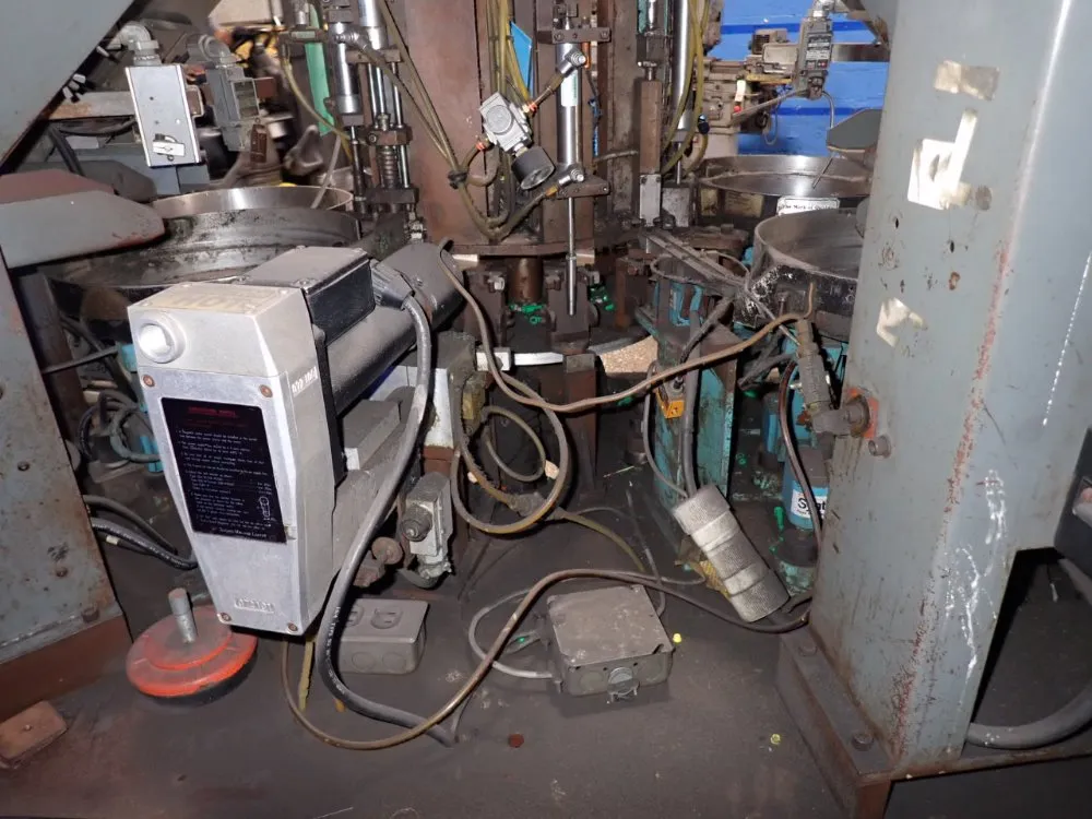 Mcfadden Machine Cap Machine