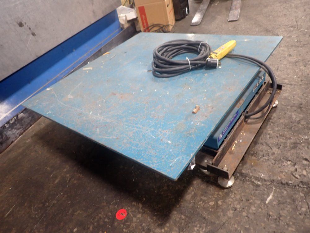 Advance Productions Lift Table