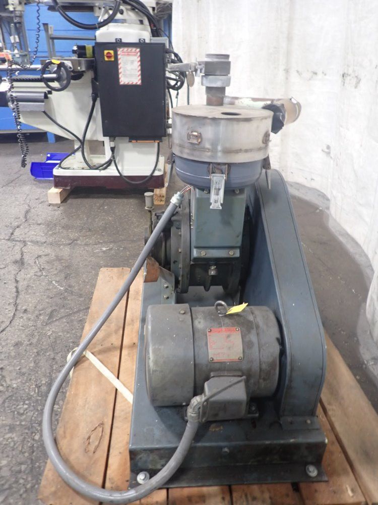 Welch Vacuum Pump