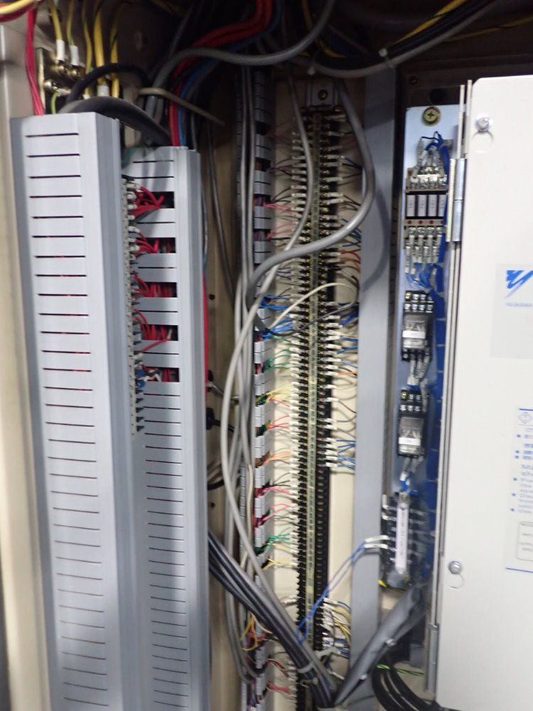 Matsuura 15" X 34" Mc560v Cnc Vmc - Mc560v