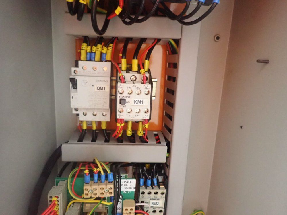 Clausing 18" X 24" X 46" Colchester Clausing 15" Gap Bed Lathe - Clausing 15