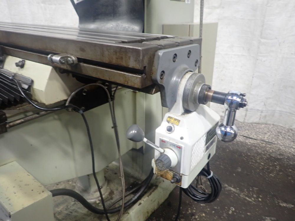 Willis-microcut Vertical Mill